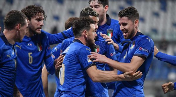 Jorginho-Berardi, l’Italia batte la Polonia 2-0 in Nations League