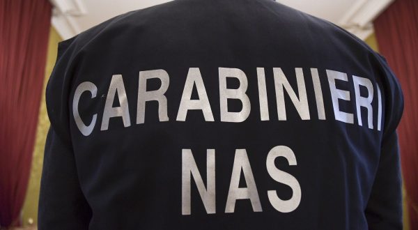 Controlli dei Nas in 232 strutture per anziani, denunce e sequestri