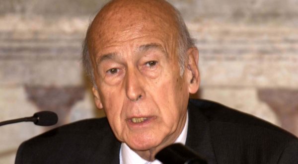 Morto a 94 anni ex Presidente francese Valery Giscard D’Estaing