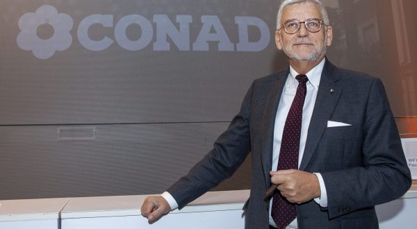 Conad, fatturato a 15,7 miliardi, completata l’acquisizione di Auchan