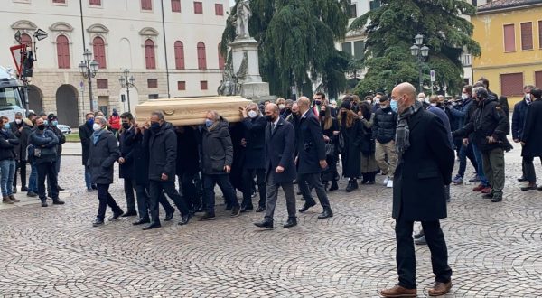 Al Duomo di Vicenza l’ultimo saluto a Paolo Rossi