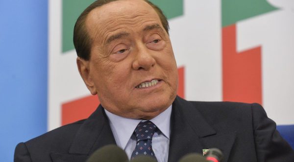 Manovra, Berlusconi “Spero in una convergenza per il bene del Paese”