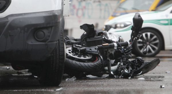 Effetto lockdown sulle strade, incidenti stradali in calo