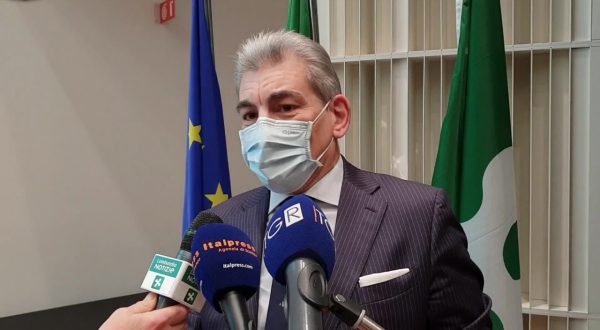 Rifiuti, Regione Lombardia “Noi avanti di venti anni”