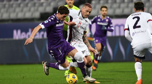 La Fiorentina torna al successo al Franchi, piegato il Cagliari