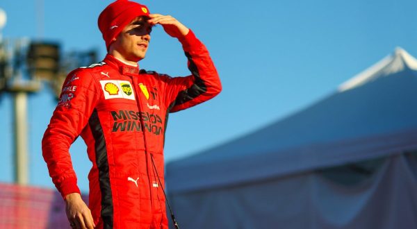 Charles Leclerc positivo al coronavirus