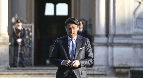 Conte “Serve un’alleanza per un Governo di salvezza nazionale”