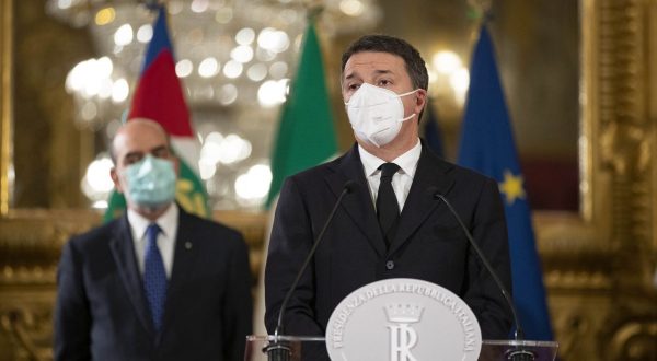 Governo, Renzi “Ci dicano se Italia Viva serve, non chiediamo posti”