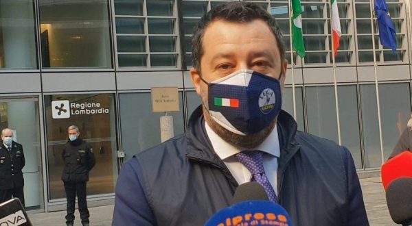 Salvini “Abbiamo gettato il cuore oltre l’ostacolo, altri mettono veti”