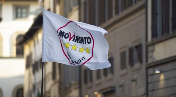 M5S, su Rousseau vince il Sì al Governo Draghi con il 59,3%