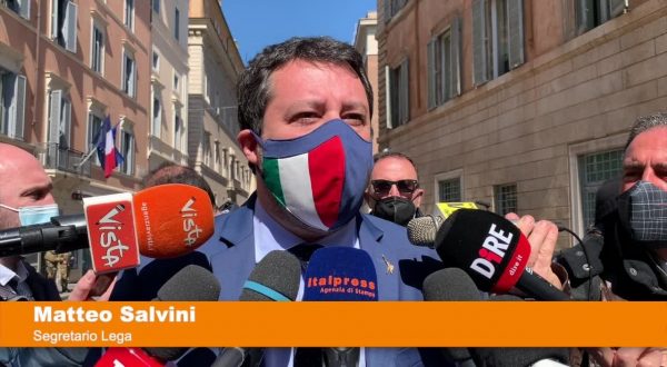 Vaccini, Salvini “Bertolaso ha corretto quello che c’era da correggere”