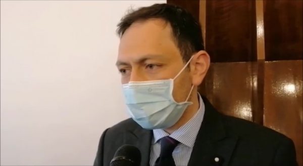 Vaccino, Razza “campagna in Sicilia procede in maniera spedita”