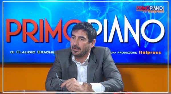 Fratoianni “Costruire alleanza con Pd, M5S e forze ambientaliste”