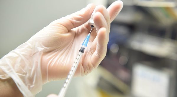 Vaccini, Oms “In Europa inaccettabile lentezza”