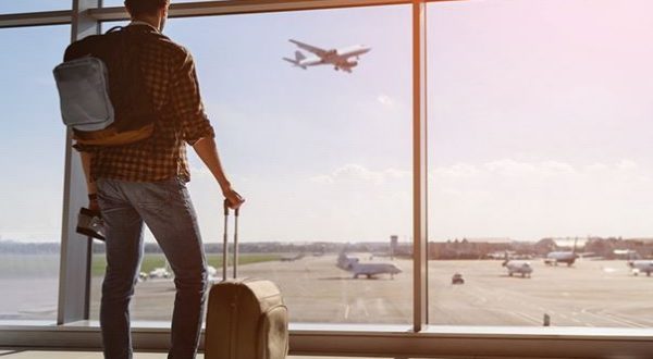 Istat, nel 2020 crollo delle vacanze e dei viaggi di lavoro