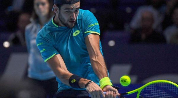 Berrettini trionfa a Belgrado, Karatsev ko in finale