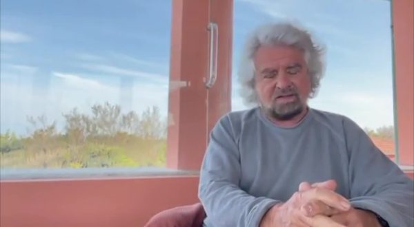 Beppe Grillo difende il figlio: “Non è uno stupratore”