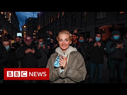 Thousands across Russia defy ban on Alexei Navalny protests – BBC News