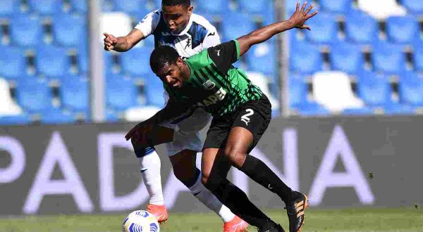 Berardi risponde a Gosens, è 1-1 fra Sassuolo e Atalanta