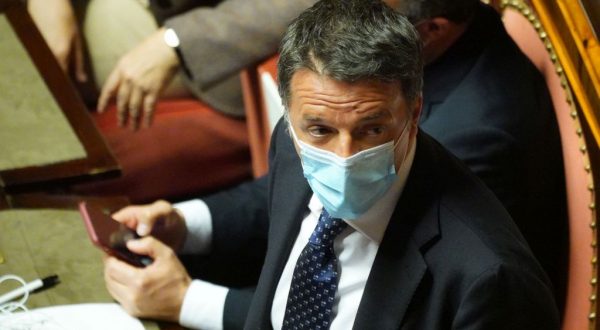 Renzi “Il coprifuoco va tolto, non serve più”