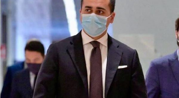 Di Maio “Dal 15 maggio riapriamo ai paesi stranieri in sicurezza”