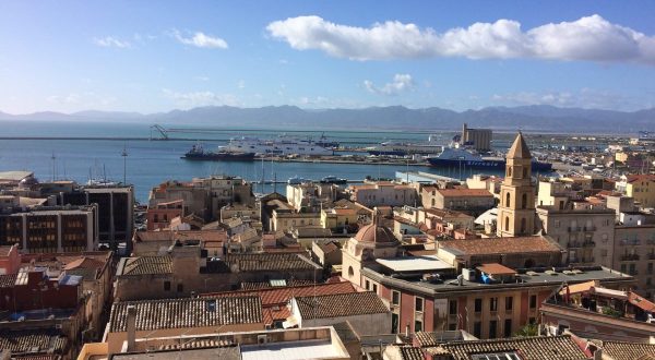 Dal 17 maggio Sardegna e Sicilia in giallo, Val d’Aosta resta arancione