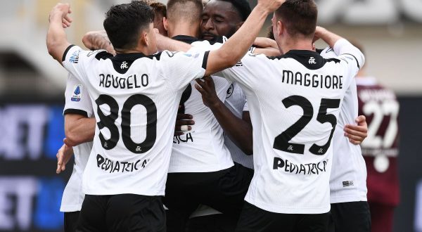 Spezia-Torino 4-1, liguri salvi e granata nei guai