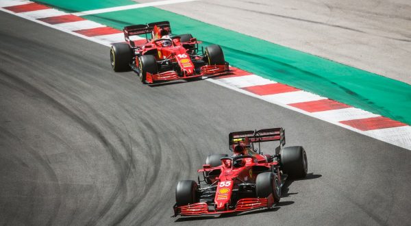 Doppietta Ferrari in Fp2 Monaco, Leclerc precede Sainz