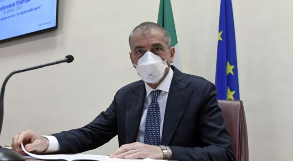 Covid, Costa “Così immunità di gregge già a settembre”