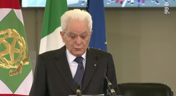 Mattarella “La magistratura non deve perdere credibilità”