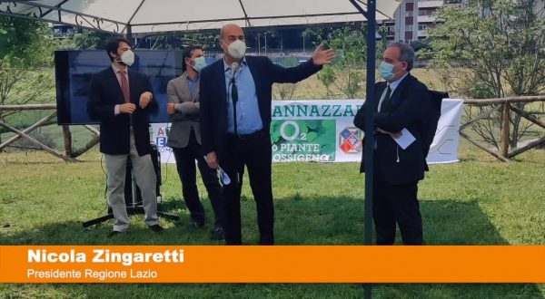 Roma, Zingaretti inaugura il Parco Sannazzaro