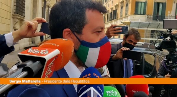 Migranti, Salvini: “Fare come la Spagna”