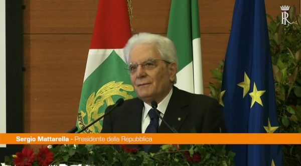 Covid, Mattarella: “Questo è il tempo del rilancio comune”