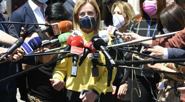 Media, Giorgia Meloni domina su radio e tv