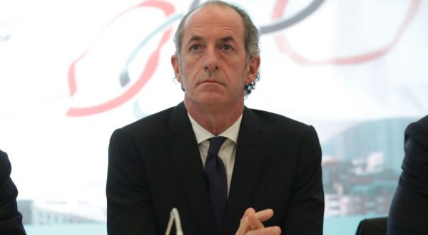 Zaia “Da aprile rispettiamo il limite di età per AstraZeneca”