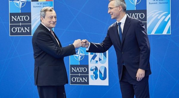 Nato, Draghi “Vertice per riaffermare alleanza con Usa”