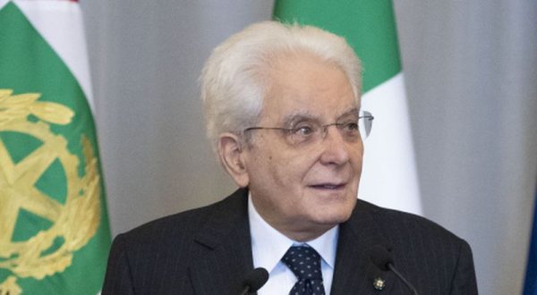 Carceri, Mattarella “Dalla Polizia Penitenziaria generoso impegno”