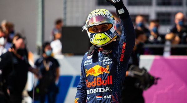 Al Gp di Stiria vince Verstappen davanti a Hamilton