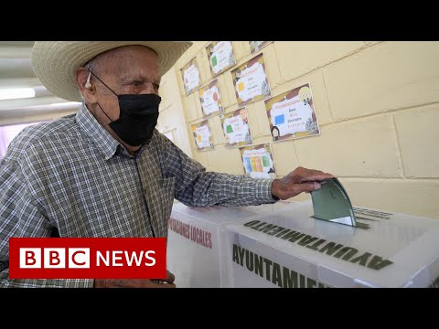 Mexico leader set to lose ground in crime-hit poll – BBC News