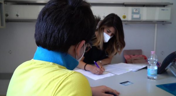 Policlinico Bari, prime vaccinazioni ai bambini fragili