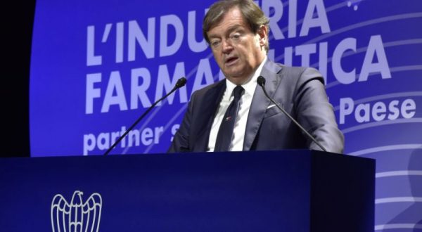 Industria farmaceutica partner strategico del Paese