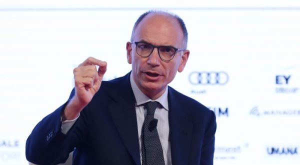 Covid, Letta “Patto maggioranza a sostegno misure del Governo”