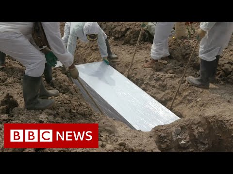 Covid ravages Indonesia with daily deaths above 1,000 – BBC News