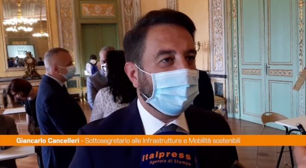 Cancelleri: “Tariffe agevolate da Sicilia per aggredire caro-voli”