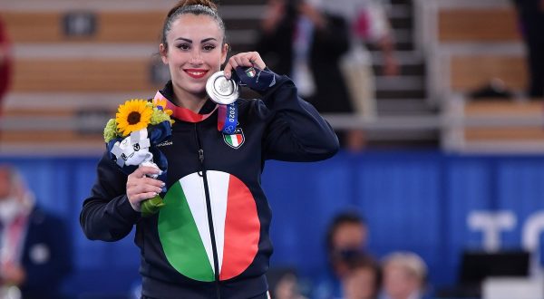 Ginnastica, argento Vanessa Ferrari nel corpo libero