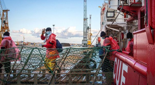 A Lampedusa due nuovi sbarchi con 112 migranti