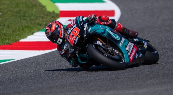 Quartararo miglior tempo nelle prove libere a Silverstone, Rossi 10°