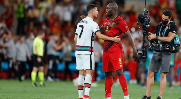 Calciomercato, i media “incoronano” Ronaldo e Lukaku