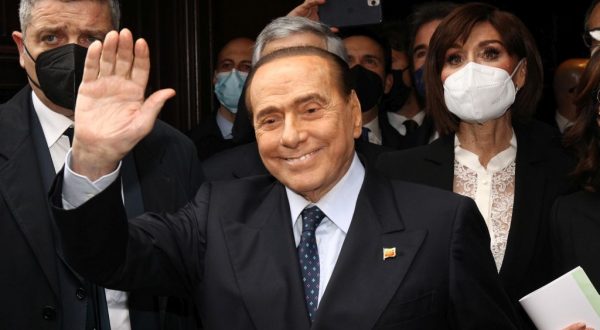 Afghanistan, Berlusconi “L’Europa parli con una voce sola”