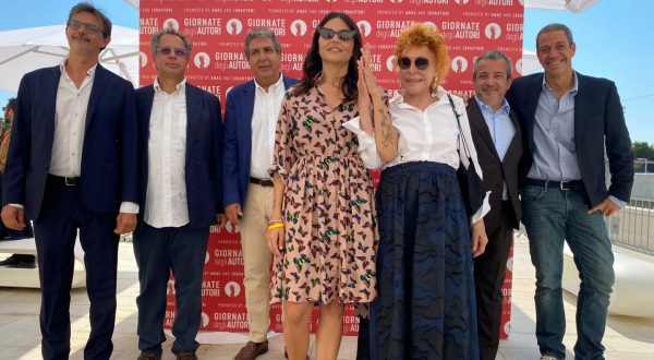 Venezia 78, da Tenderstories “Senza Fine” dedicato a Ornella Vanoni